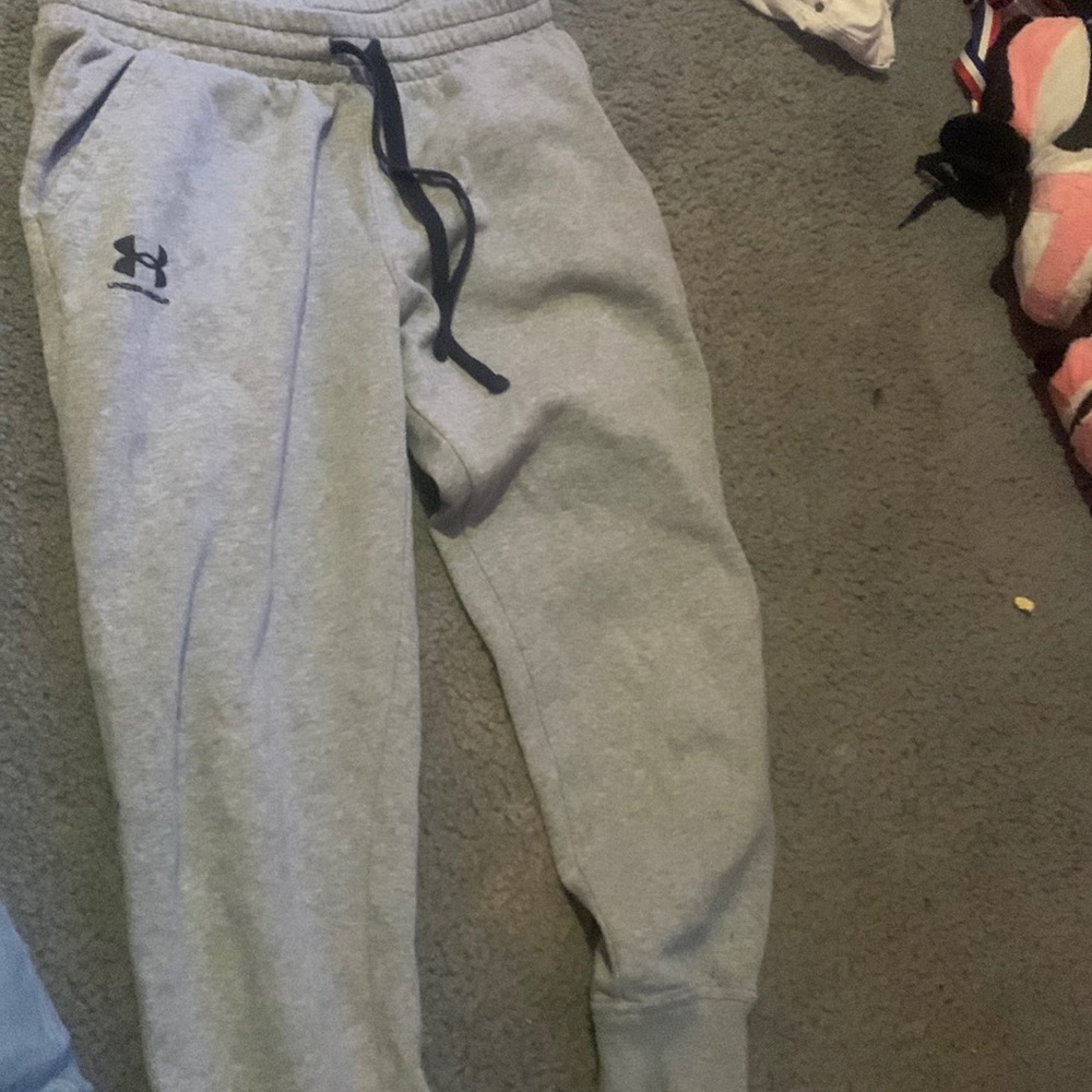 Grey under armor sweat pants